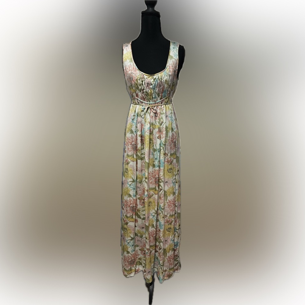 Vintage 70’s Vanity Fair Floral Maxi Dress
